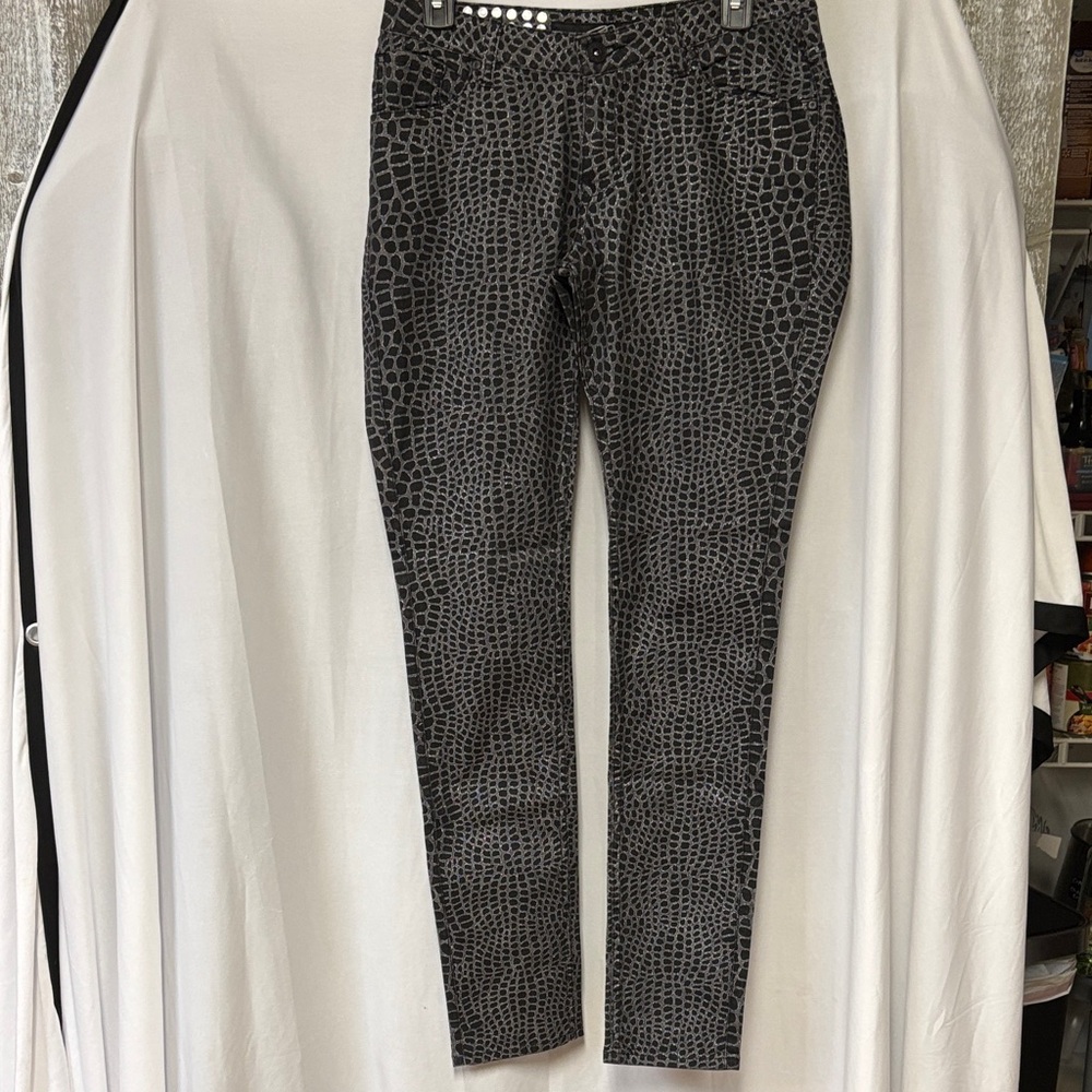 PZI Chic Black Patterned Women's Jeans